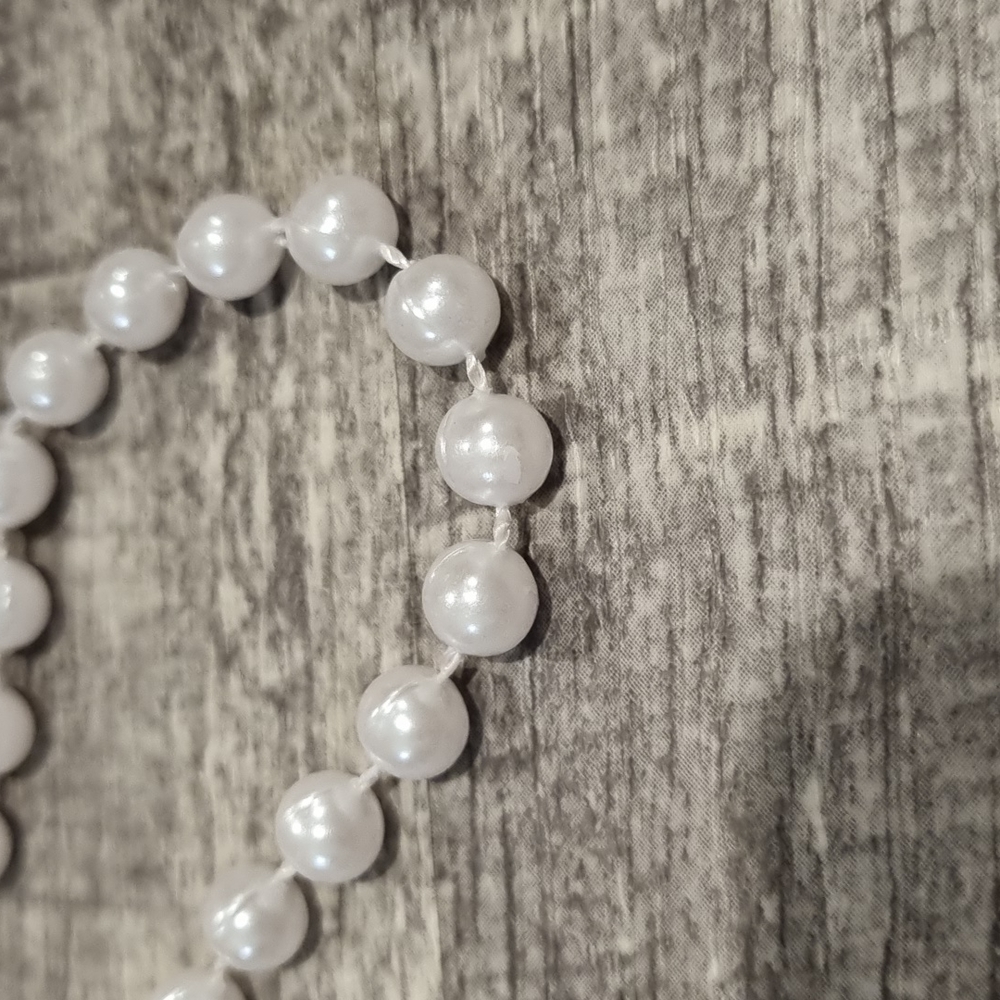 Assorted Bead Necklaces - Picture 7 of 8